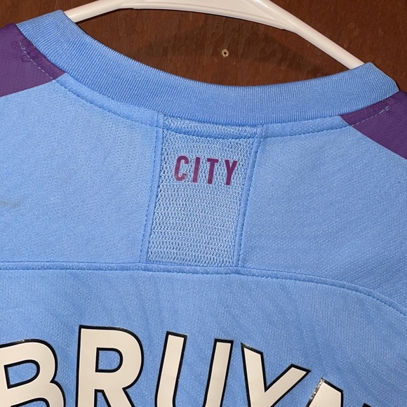 Kevin De Bruyne Home kit - Picture 5 of 7